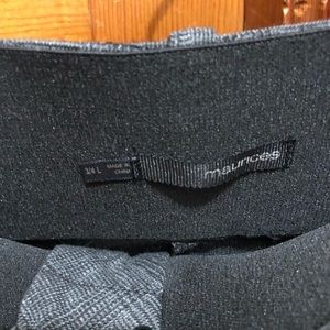 Maurice’s grey business pants